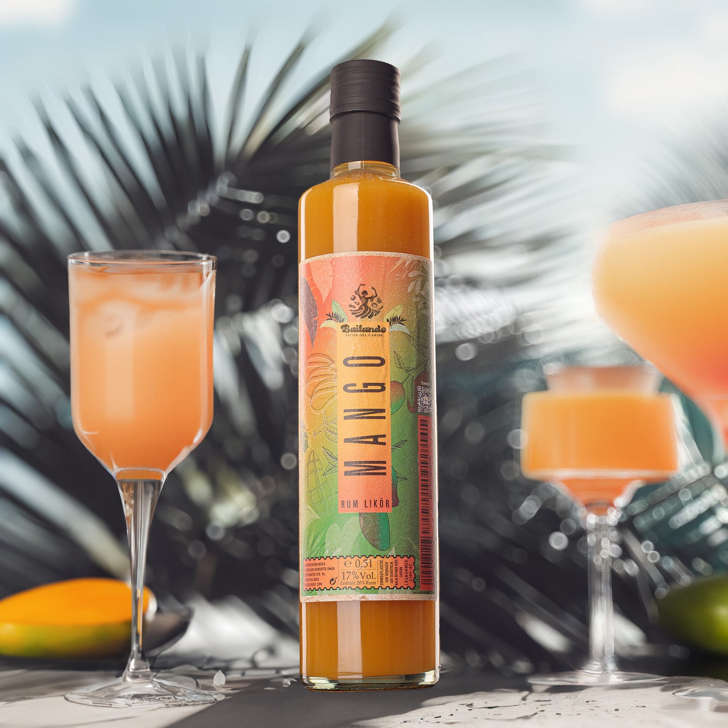 Bailando Frucht Rum Likoer, Geschmacksrichtung Mango, im Hintergrund karibisches Flair