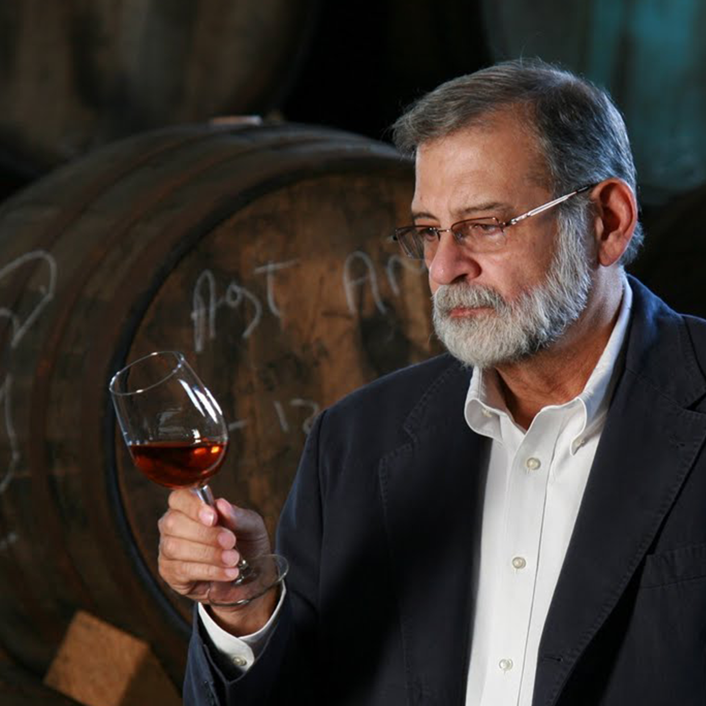 Louis Santo Rum 7 Jahre aus der Dominikanischen Republik